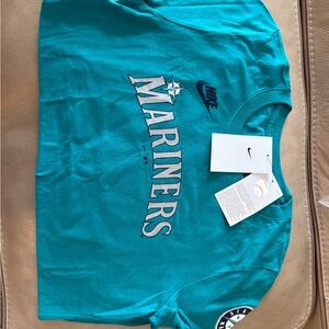NWT Women’s Ken Griffey Jr. Mariners T-Shirt - Small